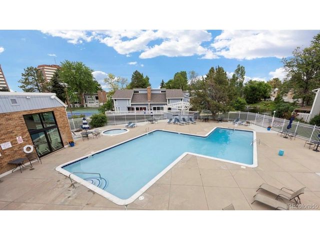 2752 S Lansing Way, Aurora, CO 80014