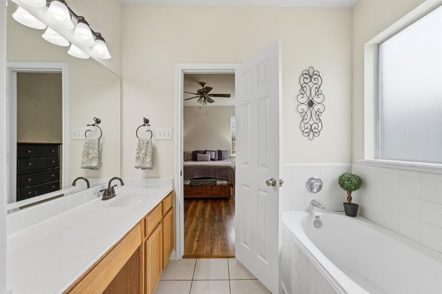 21417 Naples Hollow Lane, Porter, TX 77365