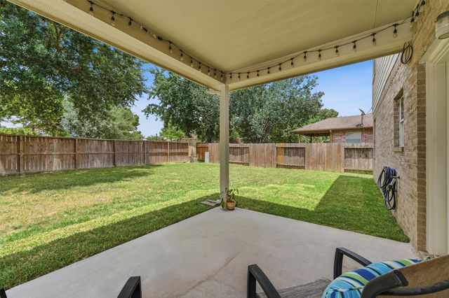 21417 Naples Hollow Lane, Porter, TX 77365