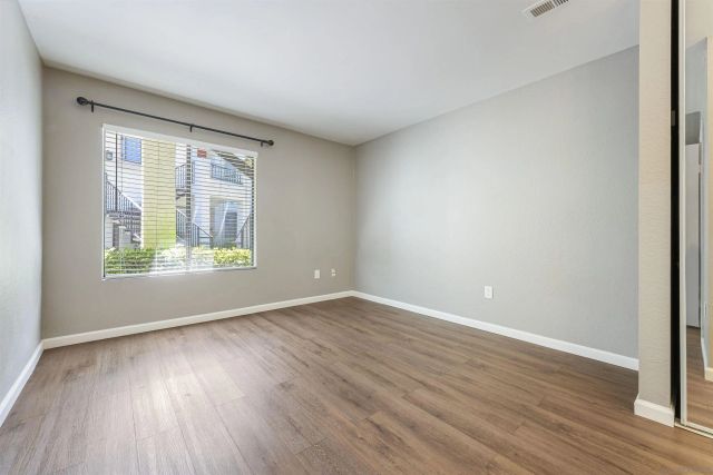 8393 Capricorn 91, San Diego, CA 92126