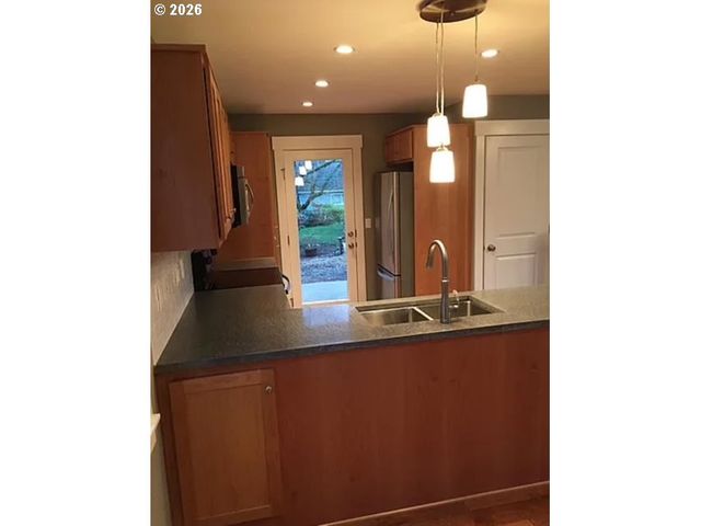 6406 Se 45TH Ave, Portland, OR 97206