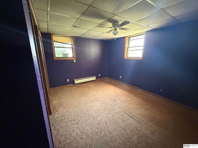 11222 Erskine Street, Omaha, NE 68164