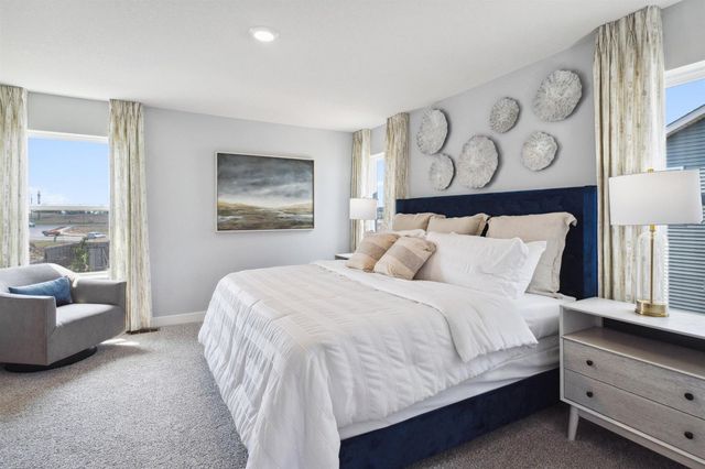 10560 Bent Pine Lane, Woodbury, MN 55129