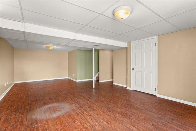 17209 51st Terrace Court S, Independence, MO 64055