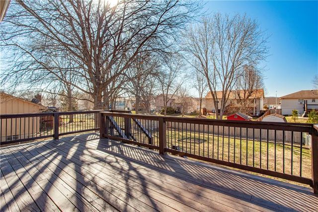 17209 51st Terrace Court S, Independence, MO 64055