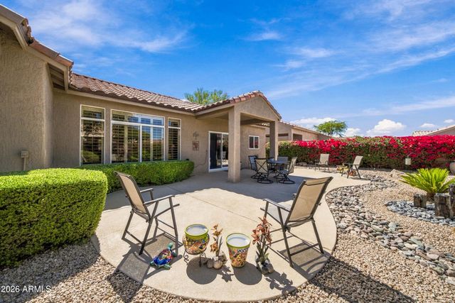 13664 W RAVENSWOOD Drive, Sun City West, AZ 85375