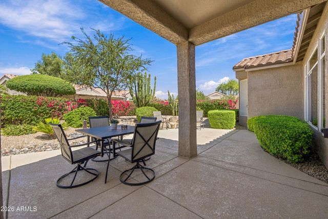 13664 W RAVENSWOOD Drive, Sun City West, AZ 85375