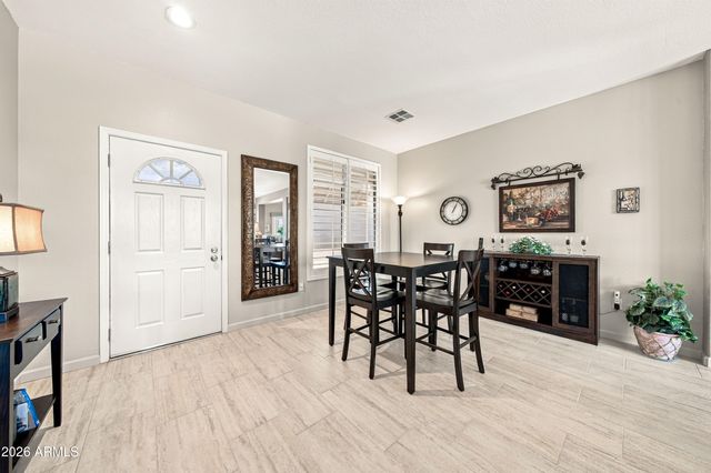 13664 W RAVENSWOOD Drive, Sun City West, AZ 85375