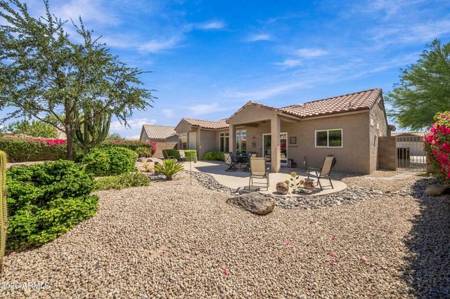 13664 W RAVENSWOOD Drive, Sun City West, AZ 85375