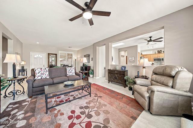 13664 W RAVENSWOOD Drive, Sun City West, AZ 85375