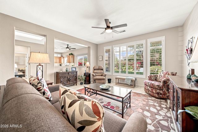 13664 W RAVENSWOOD Drive, Sun City West, AZ 85375