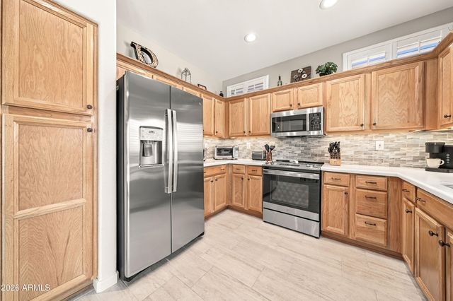 13664 W RAVENSWOOD Drive, Sun City West, AZ 85375