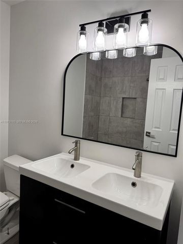 10042 SW 147th Pl, Miami, FL 33196