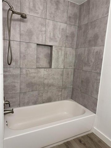 10042 SW 147th Pl, Miami, FL 33196