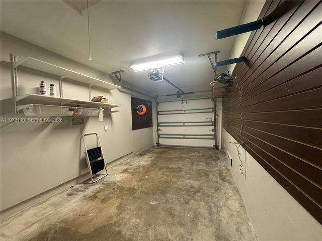 10042 SW 147th Pl, Miami, FL 33196