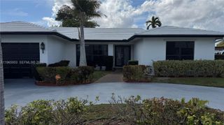 4905 Bayberry Lane, Tamarac, FL 33319