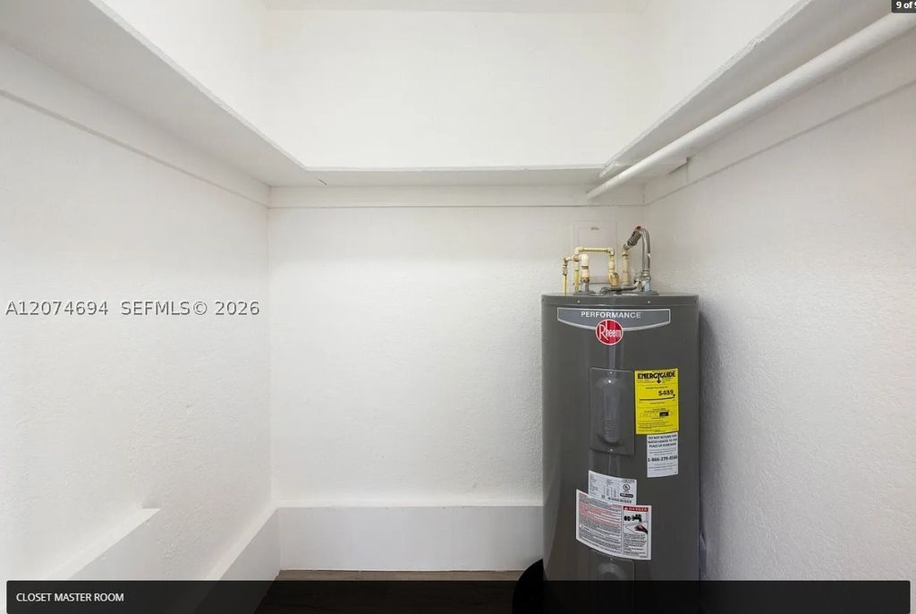 1811 NW 19th Ter 8, Miami, FL 33125
