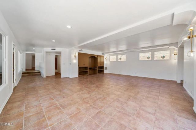 1412 Norton Avenue, Glendale, CA 91202