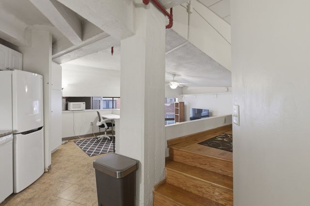 12 Stoneholm Street 425, Boston, MA 02115