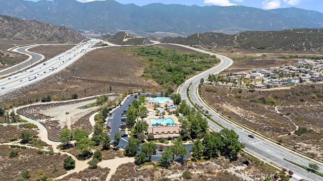 17582 Comfrey Dr., San Bernardino, CA 92407