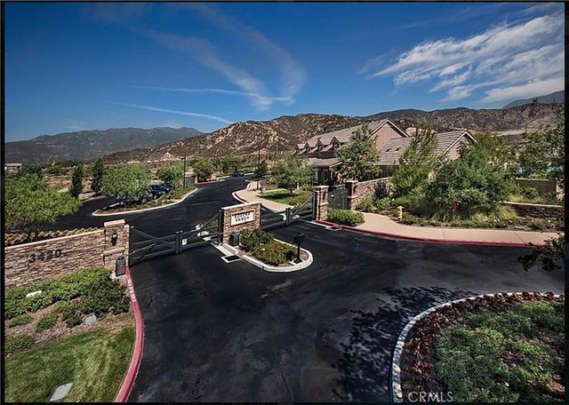 17582 Comfrey Dr., San Bernardino, CA 92407