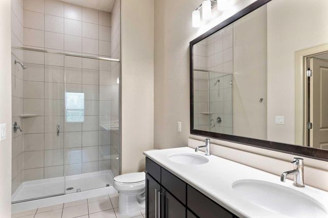 1755 Crescent Plaza Apt No 3036 Drive, Houston, TX 77077