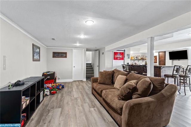 12725 W 116th Street, Overland Park, KS 66210