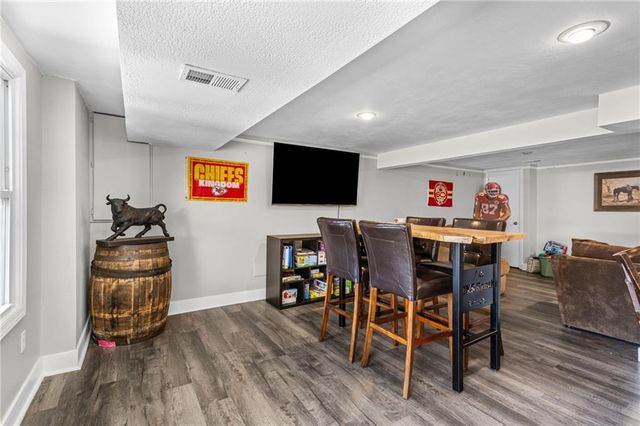 12725 W 116th Street, Overland Park, KS 66210