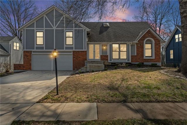 12725 W 116th Street, Overland Park, KS 66210