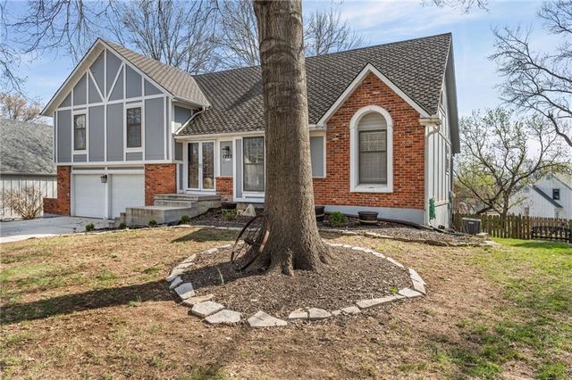 12725 W 116th Street, Overland Park, KS 66210