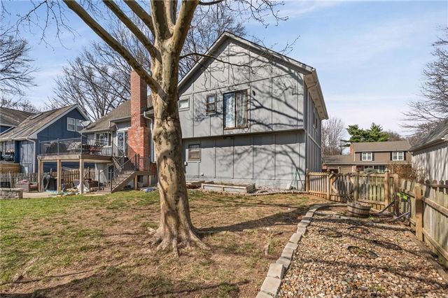 12725 W 116th Street, Overland Park, KS 66210