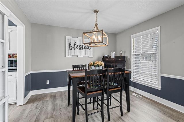 12725 W 116th Street, Overland Park, KS 66210