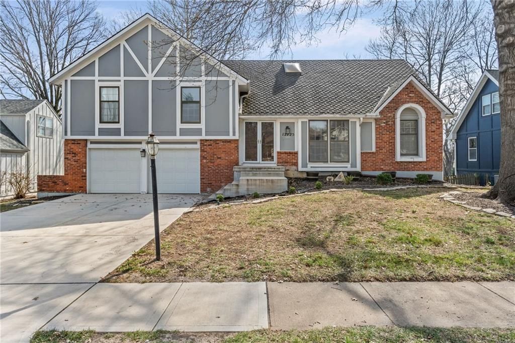 12725 W 116th Street, Overland Park, KS 66210