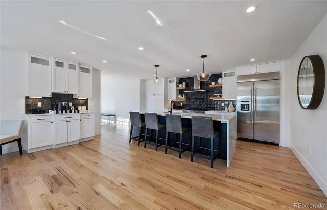 2255 E Iowa Avenue, Denver, CO 80210