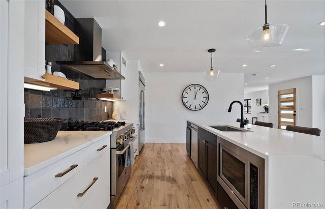 2255 E Iowa Avenue, Denver, CO 80210