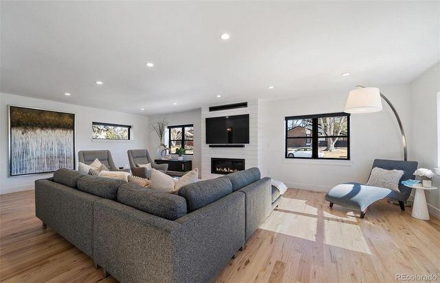 2255 E Iowa Avenue, Denver, CO 80210