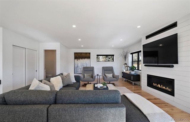2255 E Iowa Avenue, Denver, CO 80210