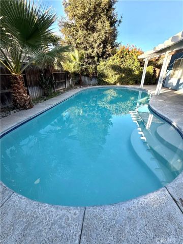 1335 Torrey Pines Court, Atwater, CA 95301