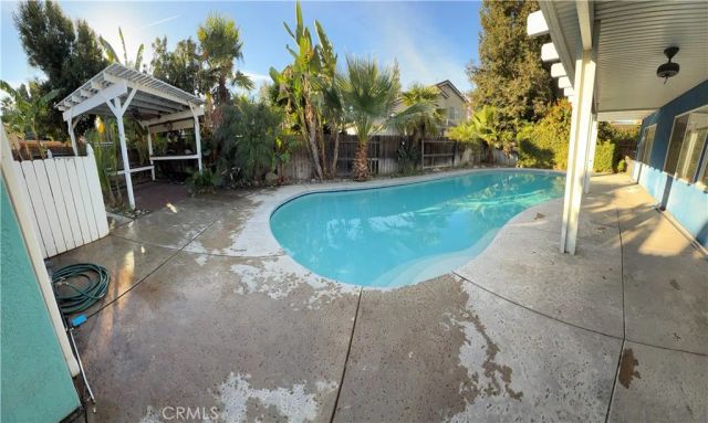 1335 Torrey Pines Court, Atwater, CA 95301
