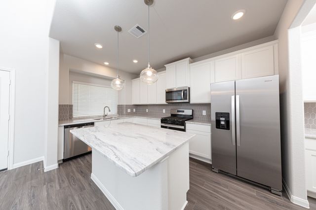 6900 Night Owl Lane, Fort Worth, TX 76036