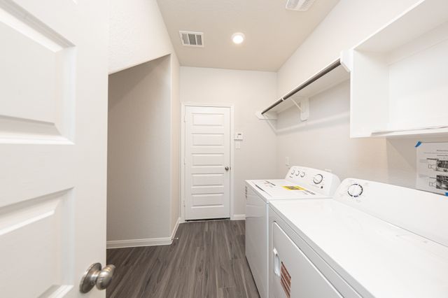 6900 Night Owl Lane, Fort Worth, TX 76036