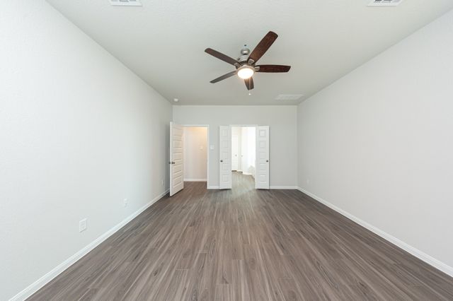 6900 Night Owl Lane, Fort Worth, TX 76036