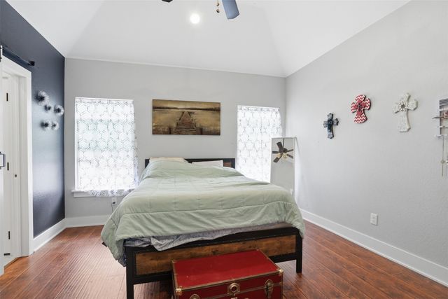 5016 Elizabeth Street, Granbury, TX 76048