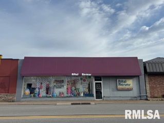 1612 W LOCUST Street, Davenport, IA 52804