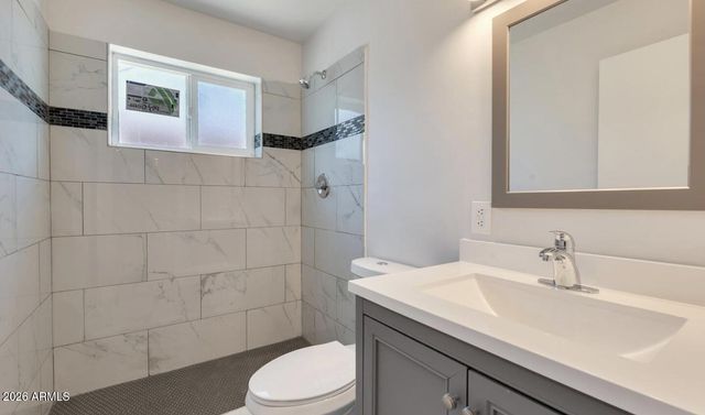 3709 E SHERIDAN Street, Phoenix, AZ 85008