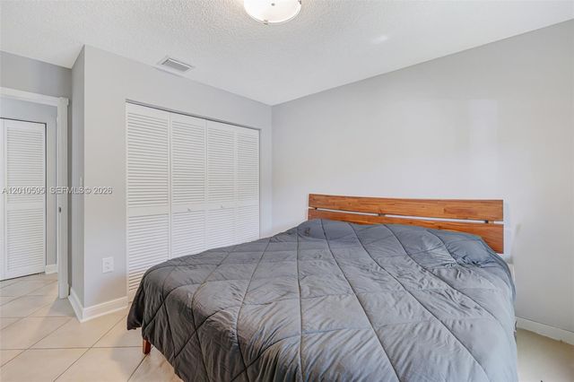 1065 Weeping Willow Way, Hollywood, FL 33019