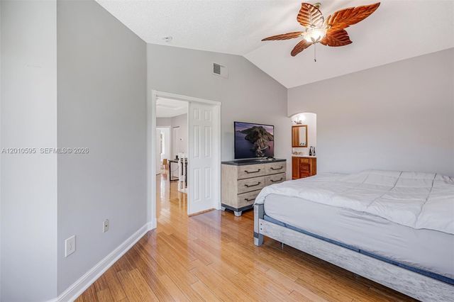 1065 Weeping Willow Way, Hollywood, FL 33019