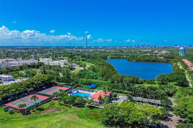 1065 Weeping Willow Way, Hollywood, FL 33019