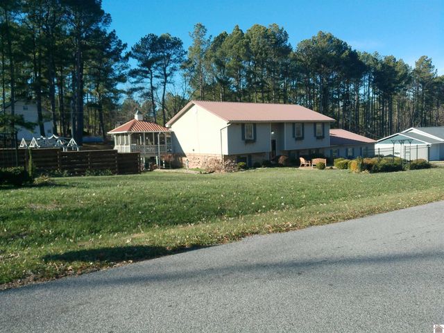 6051 Oakhaven Dr, Paducah, KY 42003