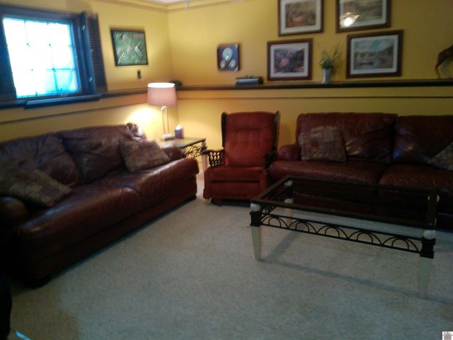 6051 Oakhaven Dr, Paducah, KY 42003